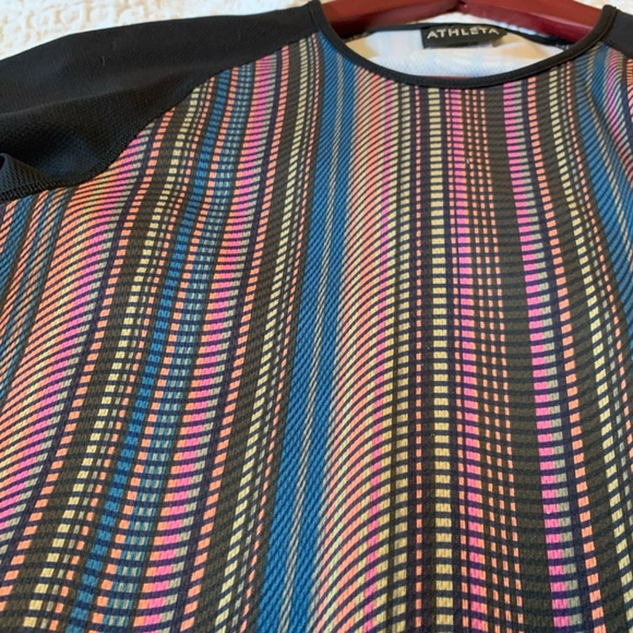 Athleta retro long sleeved athletic top - Picture 5 of 5